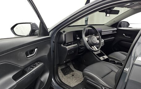 Hyundai Kona, 2023 год, 2 426 666 рублей, 6 фотография