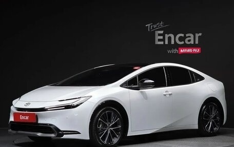 Toyota Prius IV XW50, 2024 год, 3 001 444 рублей, 1 фотография