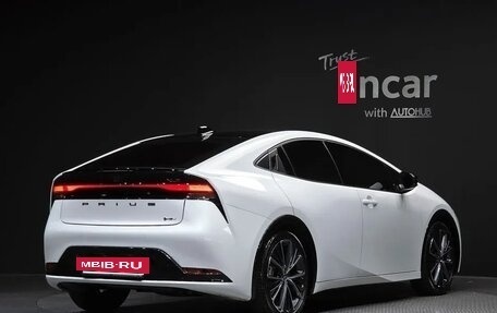 Toyota Prius IV XW50, 2024 год, 3 001 444 рублей, 2 фотография