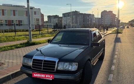 Mercedes-Benz W124, 1991 год, 140 000 рублей, 2 фотография
