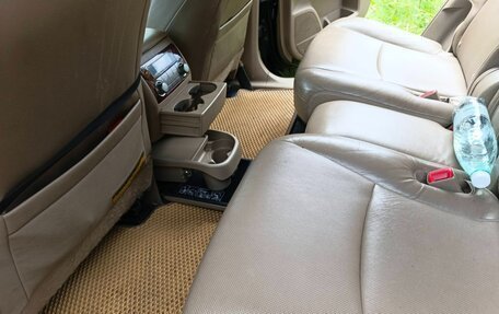 Toyota Highlander III, 2011 год, 2 150 000 рублей, 6 фотография