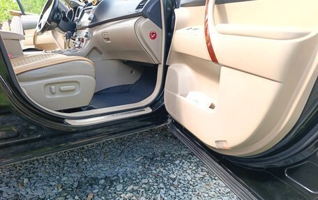 Toyota Highlander III, 2011 год, 2 150 000 рублей, 16 фотография