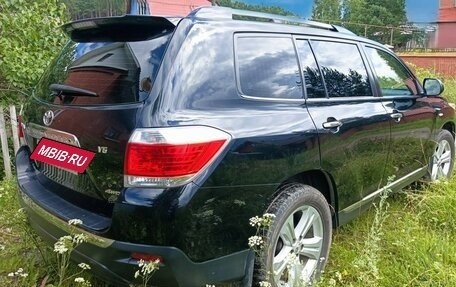 Toyota Highlander III, 2011 год, 2 150 000 рублей, 7 фотография