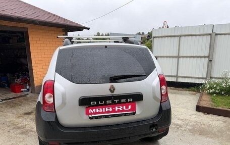 Renault Duster I рестайлинг, 2014 год, 870 000 рублей, 4 фотография