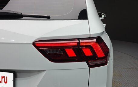 Volkswagen Tiguan II, 2022 год, 3 576 666 рублей, 6 фотография