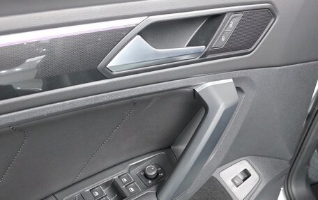 Volkswagen Tiguan II, 2022 год, 3 576 666 рублей, 11 фотография
