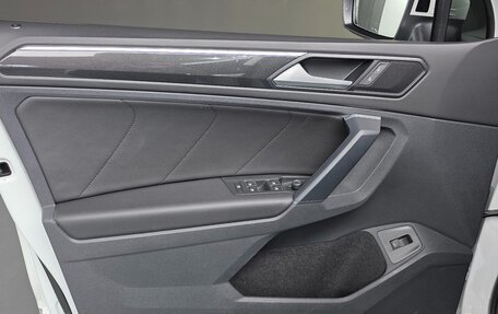 Volkswagen Tiguan II, 2022 год, 3 576 666 рублей, 10 фотография