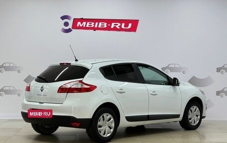 Renault Megane III, 2014 год, 880 000 рублей, 4 фотография