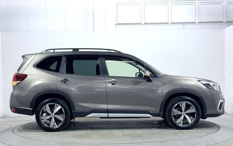 Subaru Forester, 2023 год, 2 550 100 рублей, 10 фотография