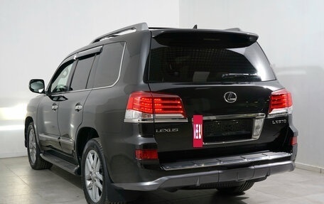 Lexus LX III, 2015 год, 5 100 000 рублей, 6 фотография
