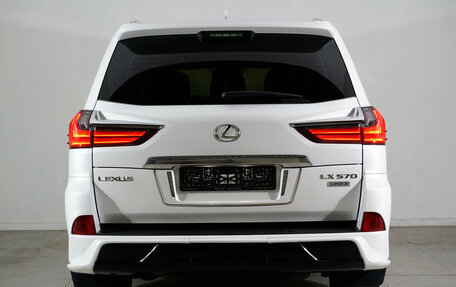 Lexus LX III, 2017 год, 7 990 000 рублей, 6 фотография