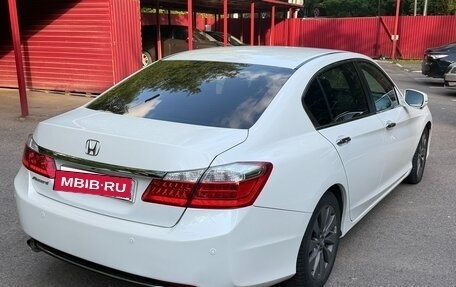 Honda Accord IX рестайлинг, 2013 год, 1 650 000 рублей, 7 фотография