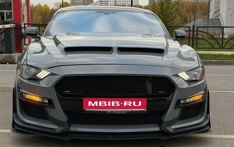 Ford Mustang VI рестайлинг, 2017 год, 4 350 000 рублей, 3 фотография