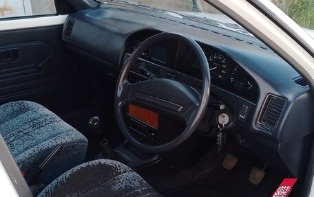 Toyota Corolla, 1988 год, 300 000 рублей, 11 фотография