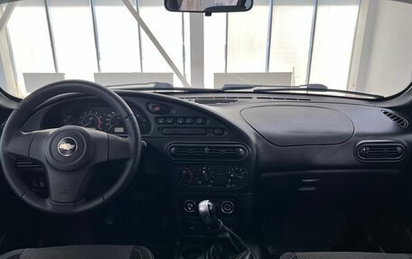 Chevrolet Niva I рестайлинг, 2016 год, 830 000 рублей, 11 фотография