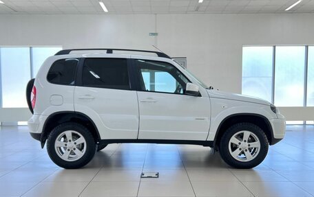 Chevrolet Niva I рестайлинг, 2016 год, 830 000 рублей, 8 фотография