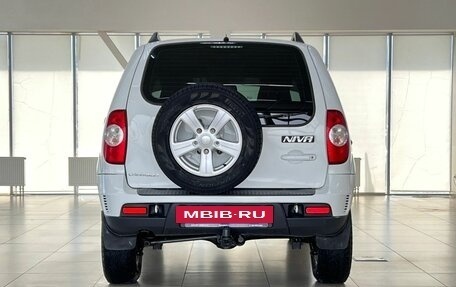 Chevrolet Niva I рестайлинг, 2016 год, 830 000 рублей, 5 фотография