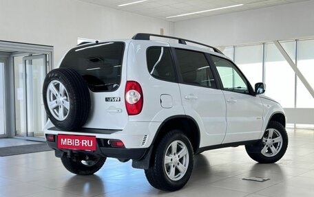Chevrolet Niva I рестайлинг, 2016 год, 830 000 рублей, 4 фотография