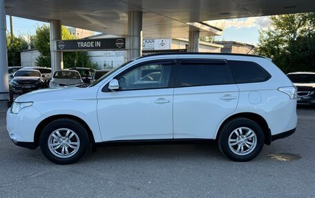 Mitsubishi Outlander III рестайлинг 3, 2013 год, 1 380 000 рублей, 5 фотография