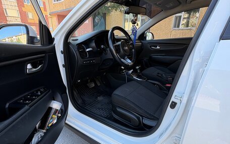 KIA Rio IV, 2020 год, 1 750 000 рублей, 12 фотография