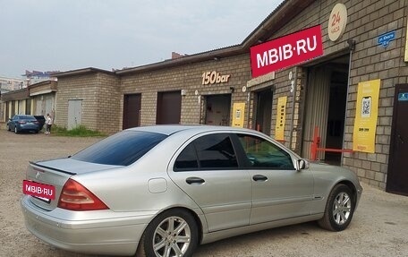 Mercedes-Benz C-Класс, 2002 год, 550 000 рублей, 8 фотография