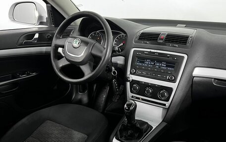 Skoda Octavia, 2011 год, 478 000 рублей, 13 фотография