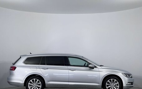 Volkswagen Passat B8 рестайлинг, 2016 год, 1 699 000 рублей, 4 фотография