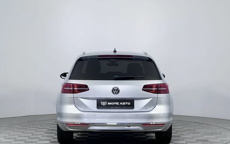 Volkswagen Passat B8 рестайлинг, 2016 год, 1 699 000 рублей, 6 фотография