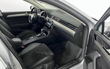 Volkswagen Passat B8 рестайлинг, 2016 год, 1 699 000 рублей, 12 фотография