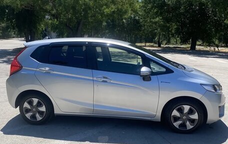 Honda Fit III, 2017 год, 1 100 000 рублей, 2 фотография