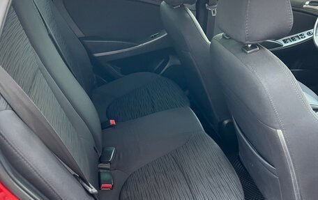 Hyundai Solaris II рестайлинг, 2016 год, 950 000 рублей, 13 фотография
