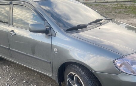 Toyota Corolla, 2004 год, 350 000 рублей, 8 фотография