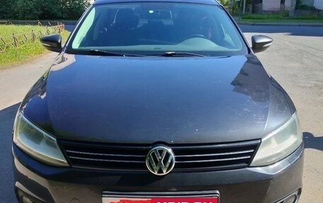 Volkswagen Jetta VI, 2013 год, 1 300 000 рублей, 6 фотография
