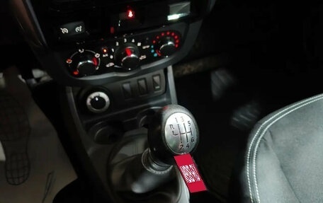 Renault Duster I рестайлинг, 2016 год, 1 025 000 рублей, 13 фотография