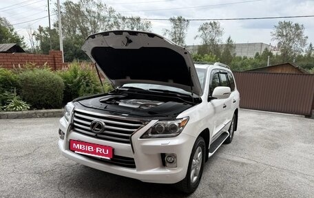 Lexus LX III, 2014 год, 5 300 000 рублей, 10 фотография