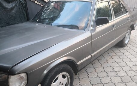 Mercedes-Benz S-Класс, 1984 год, 170 000 рублей, 2 фотография