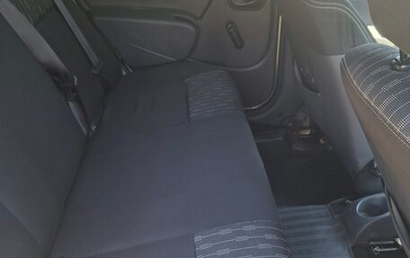 Renault Logan I, 2013 год, 500 000 рублей, 6 фотография