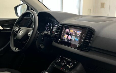 Skoda Karoq I, 2020 год, 2 120 000 рублей, 10 фотография