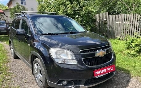 Chevrolet Orlando I, 2011 год, 835 000 рублей, 2 фотография