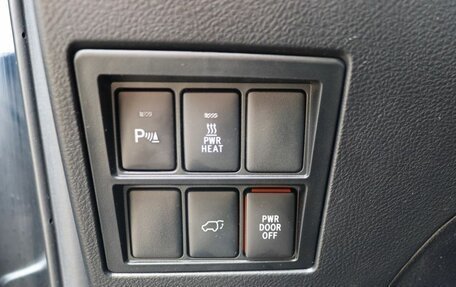 Toyota Fortuner II, 2018 год, 3 790 000 рублей, 13 фотография
