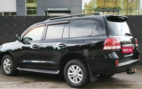 Toyota Land Cruiser 200, 2008 год, 1 990 000 рублей, 7 фотография