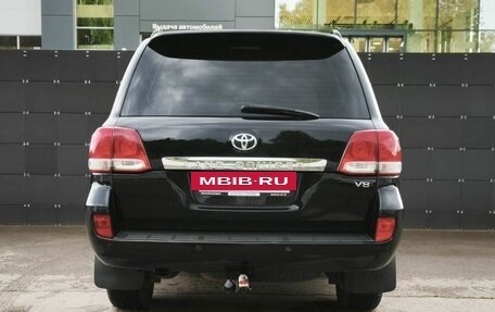 Toyota Land Cruiser 200, 2008 год, 1 990 000 рублей, 6 фотография