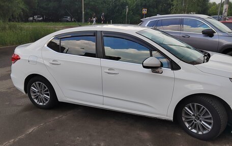 Citroen C4 II рестайлинг, 2015 год, 970 000 рублей, 12 фотография
