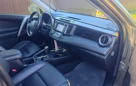 Toyota RAV4, 2014 год, 2 100 000 рублей, 12 фотография