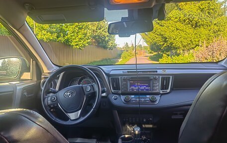 Toyota RAV4, 2014 год, 2 100 000 рублей, 8 фотография