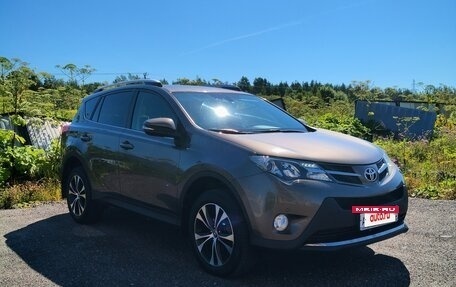 Toyota RAV4, 2014 год, 2 100 000 рублей, 2 фотография