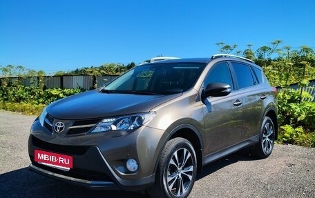 Toyota RAV4, 2014 год, 2 100 000 рублей, 21 фотография