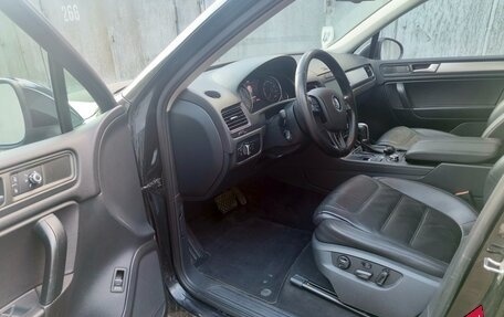 Volkswagen Touareg III, 2012 год, 1 630 000 рублей, 5 фотография
