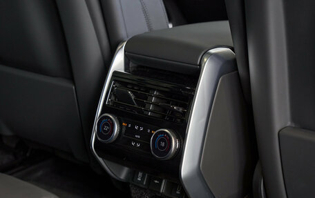 Land Rover Range Rover IV рестайлинг, 2026 год, 21 000 000 рублей, 22 фотография