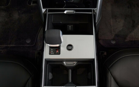 Land Rover Range Rover IV рестайлинг, 2026 год, 21 000 000 рублей, 18 фотография